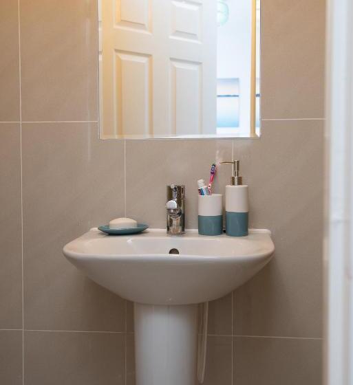 Пансион Pinehill Rooms