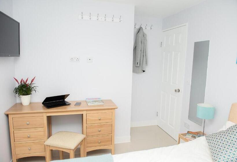 Пансион Pinehill Rooms