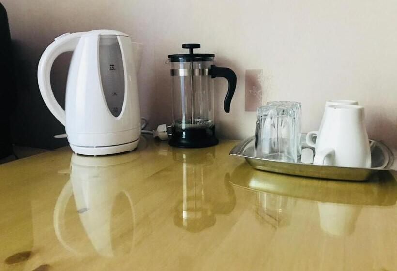 ペンション Savan House Easy Kaunas