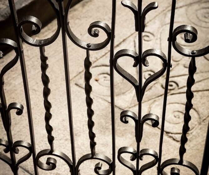 پانسیون The 3cities Auberge