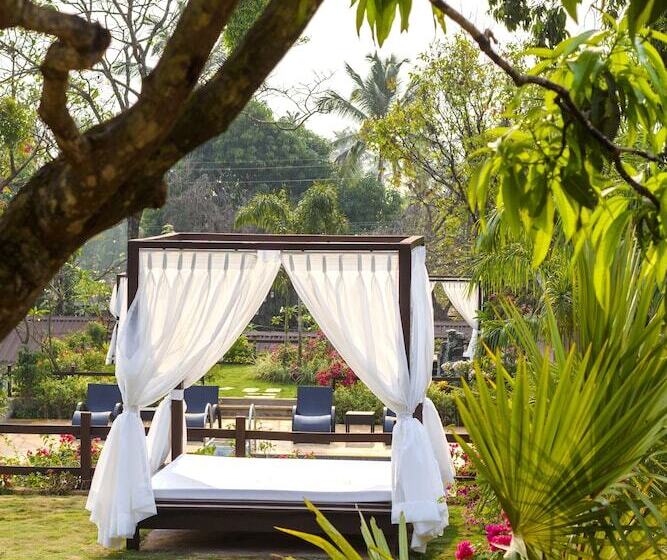 Stone Wood Resort, Mandrem