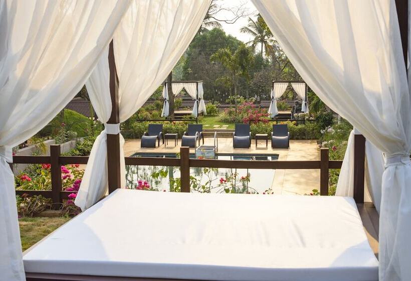 Stone Wood Resort, Mandrem