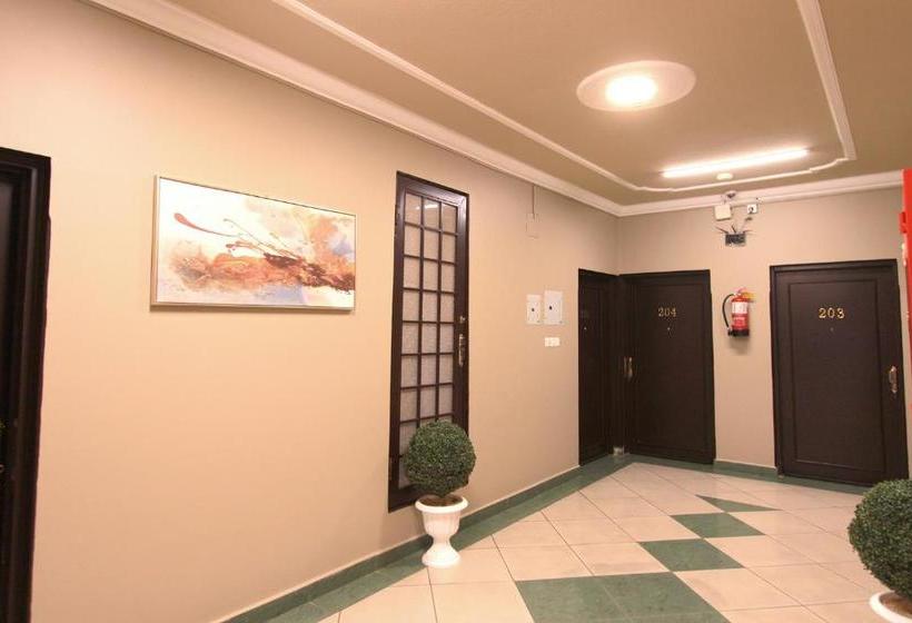 Al Qaswaa Furnished Apartements