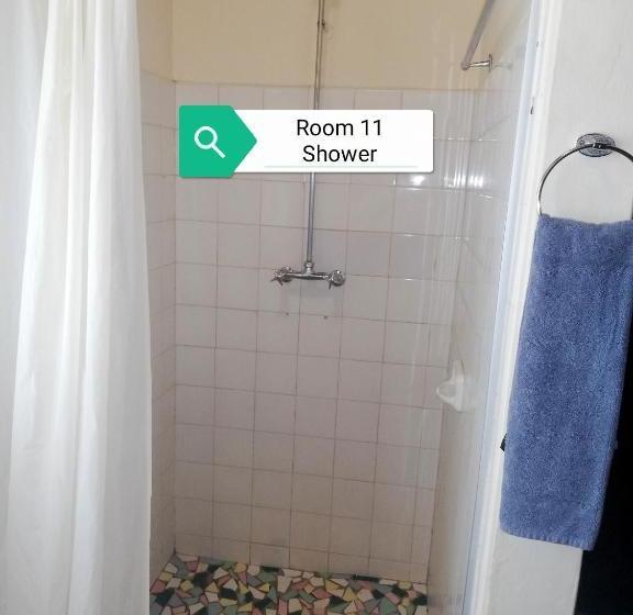 فندق صغير Eden Country Inn