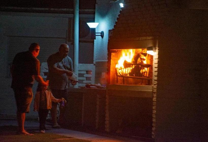 Aparthotel La Música Y El Mar