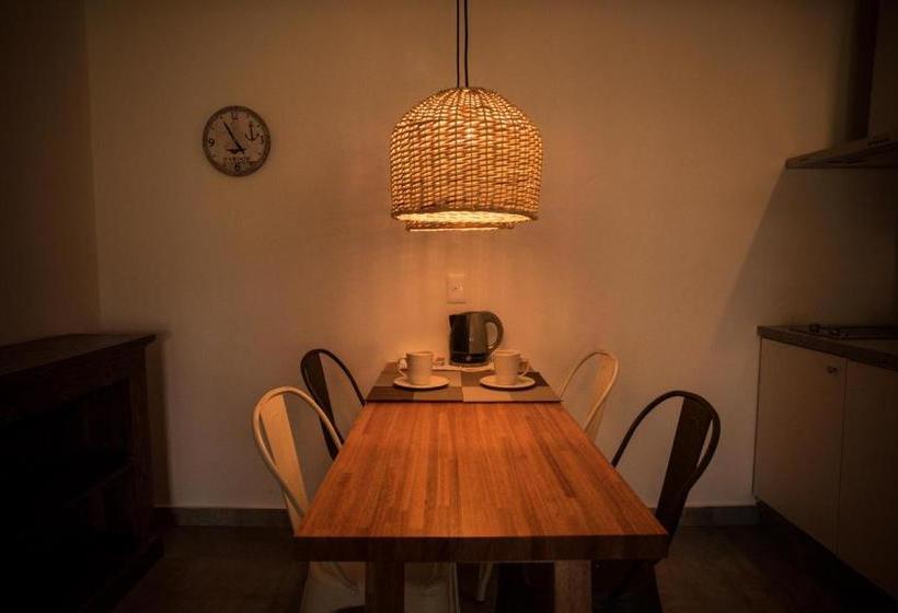 Aparthotel La Música Y El Mar