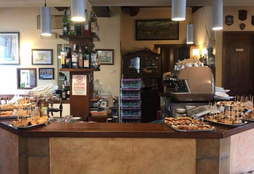 住宿加早餐 Affittacamere La Loggia