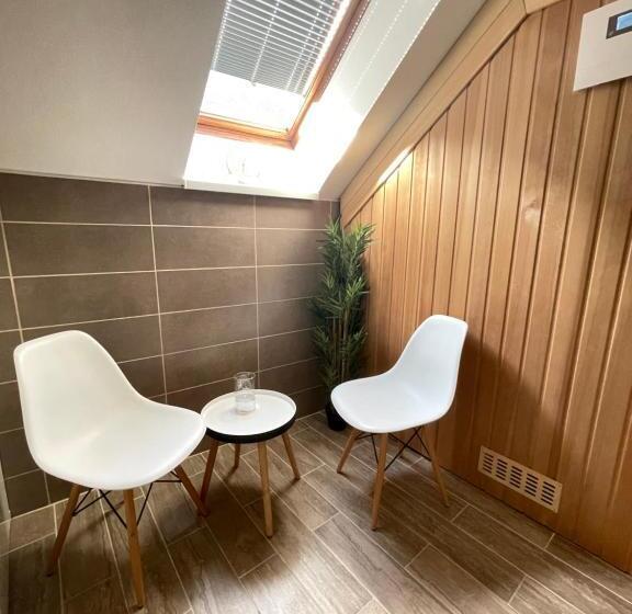 تختخواب و صبحانه Gostisce Sovdat