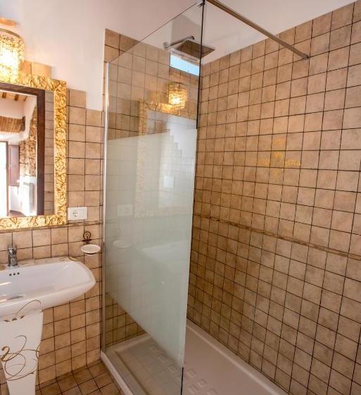 مبيت وإفطار Luxury Relais Cuore Sabino