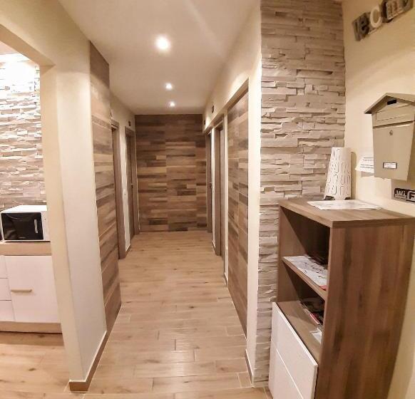 تختخواب و صبحانه Pisa City Lodge