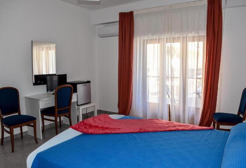 ホテル Al Saliceto