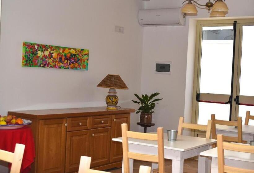 ホテル Al Saliceto