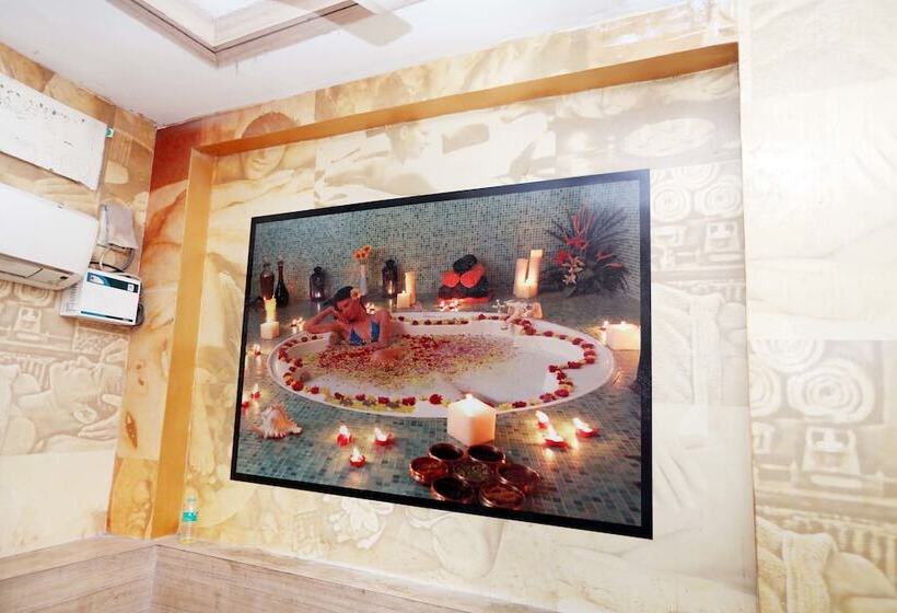 Отель Alegria Regency