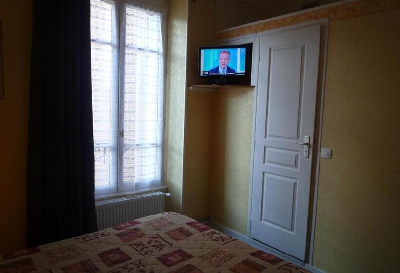 فندق Au Relais Du Parc De Millevaches