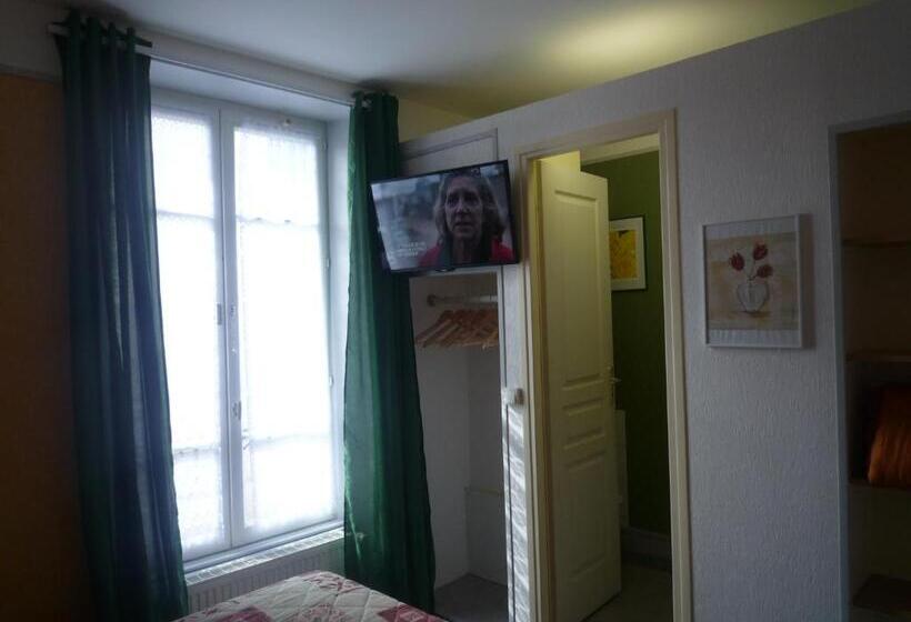 فندق Au Relais Du Parc De Millevaches