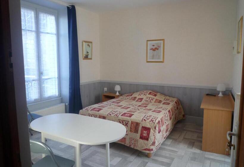 فندق Au Relais Du Parc De Millevaches