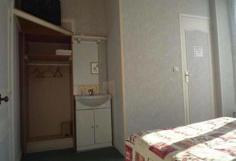 فندق Au Relais Du Parc De Millevaches