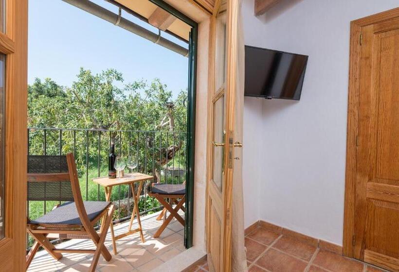 Отель Finca   Agroturisme Sa Parellada