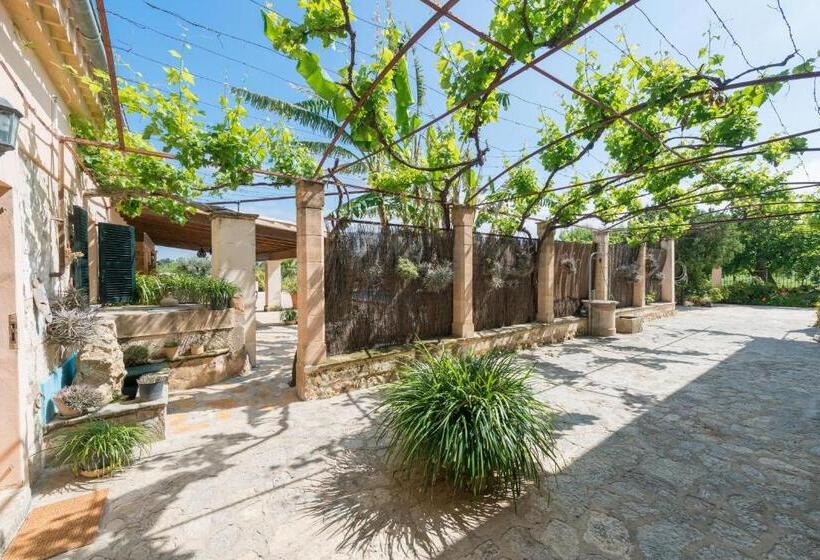 Отель Finca   Agroturisme Sa Parellada