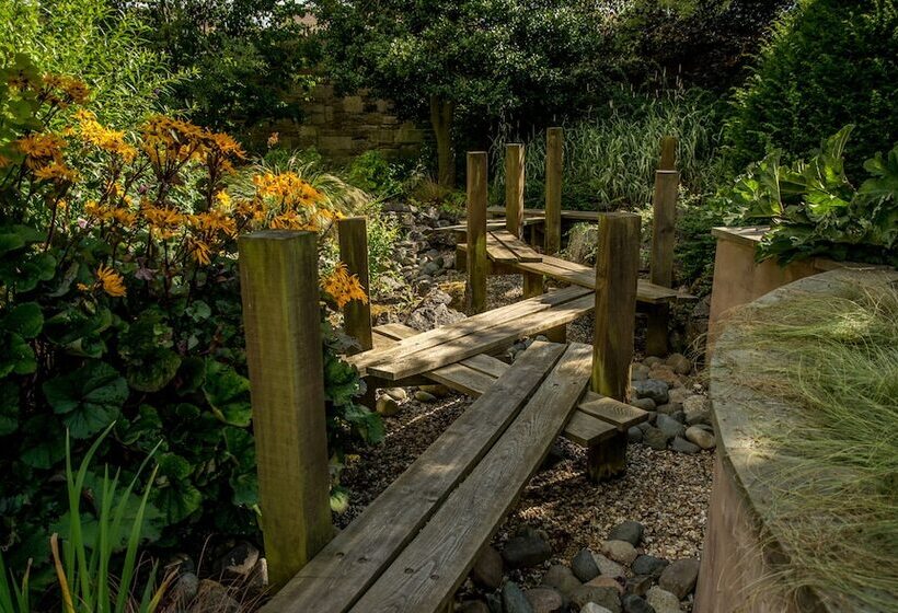 Отель Fischers Baslow Hall Chatsworth