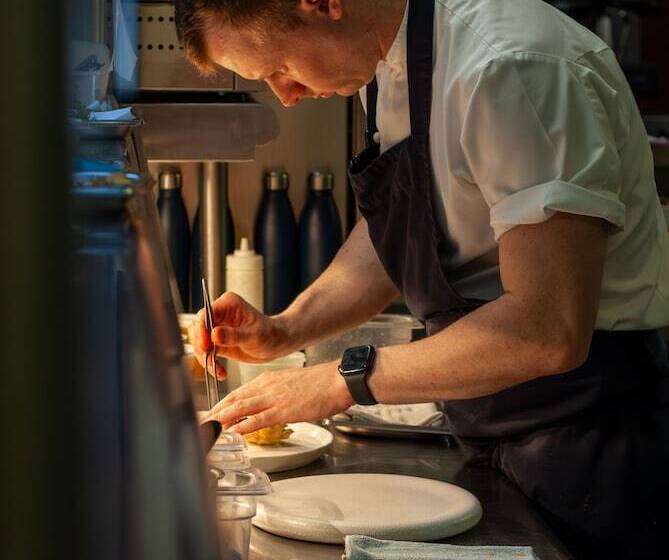 Отель Fischers Baslow Hall Chatsworth