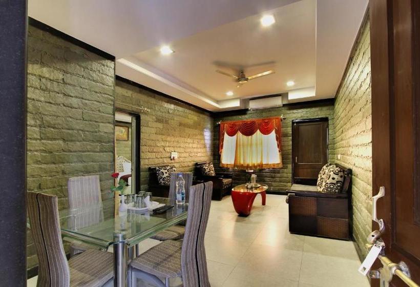 ホテル Heritage Inn