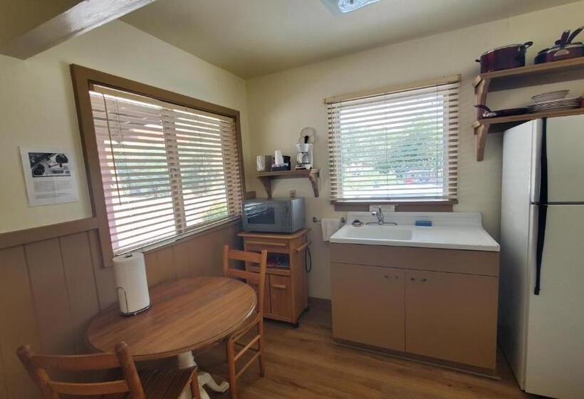 모텔 Kernville Inn