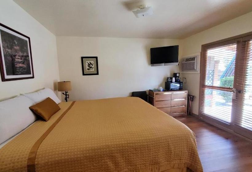 모텔 Kernville Inn