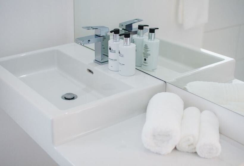 Пансион A Riverbed Guesthouse