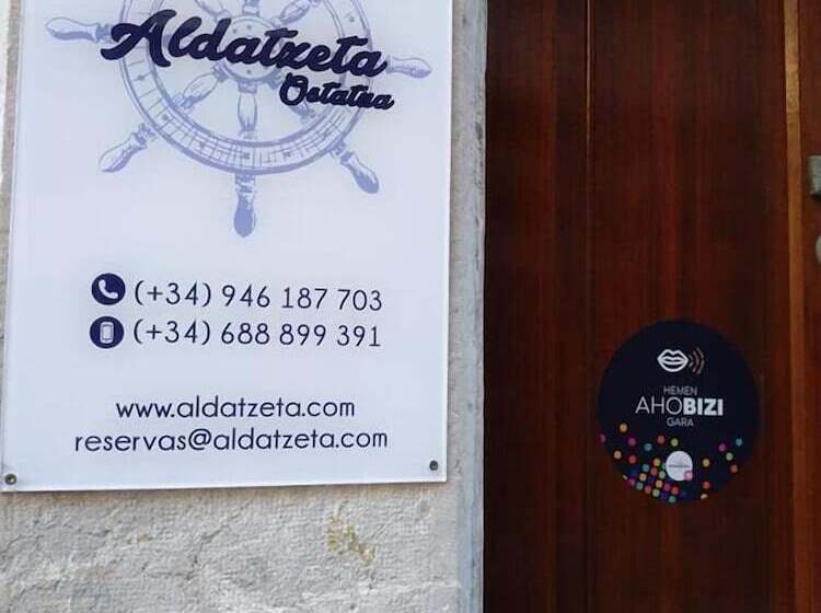 펜션 Aldatzeta Ostatua