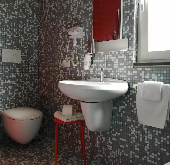 פנסיון Diana Rooms