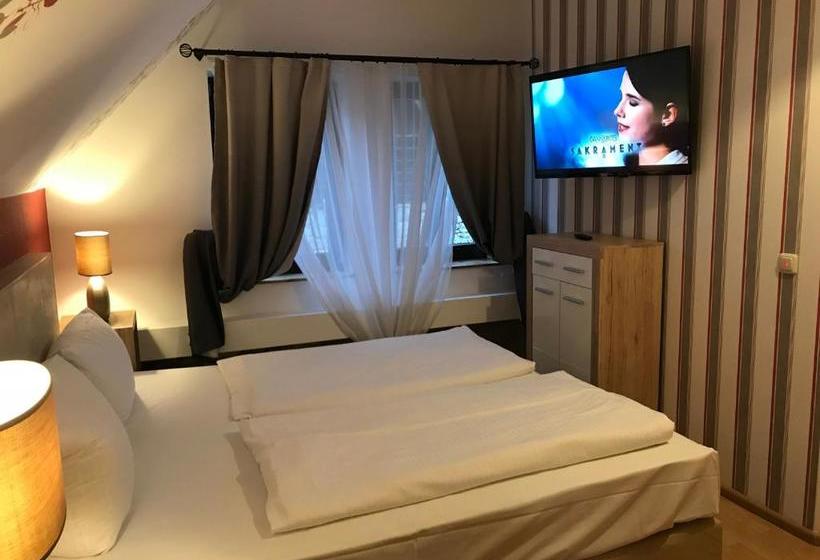 פנסיון Gästehaus Reiser