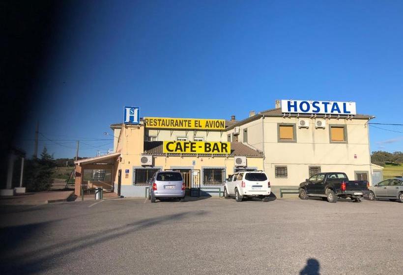 פנסיון Hostal Restaurante El Avion S,l