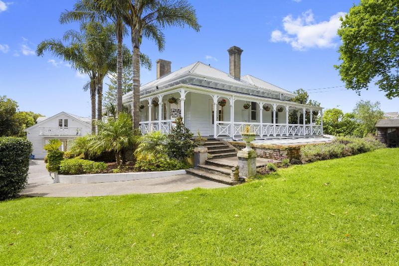 펜션 Western Springs Villa To Auckland Central Heritage Villa