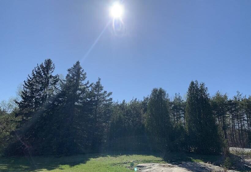 فندق صغير Auberge Pique Nique