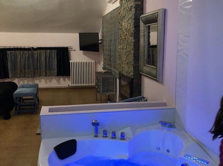 فندق صغير Hospedería Casa Martell