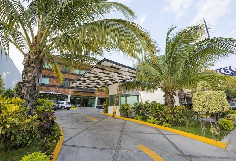 هتل Andiroba Palace