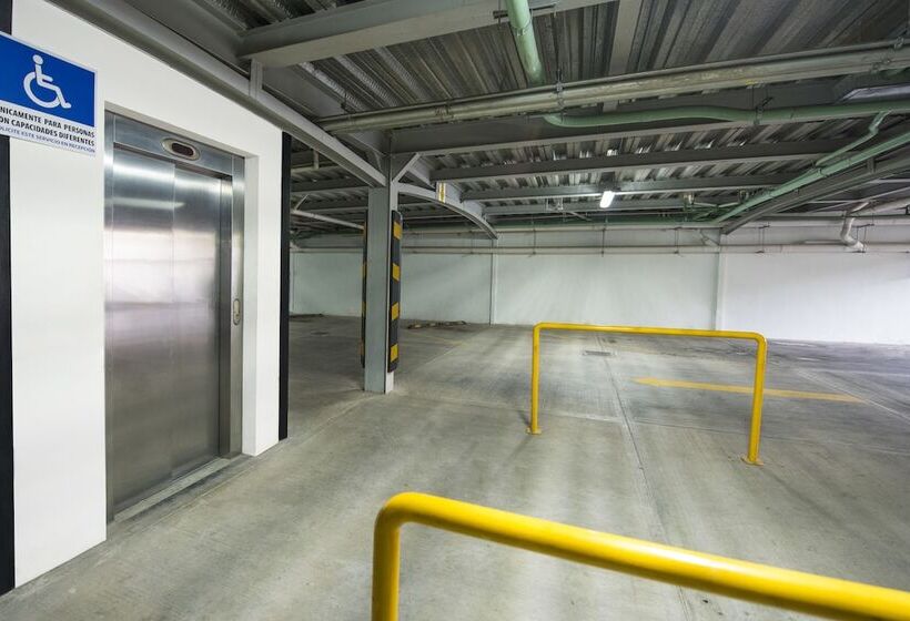 هتل Andiroba Palace