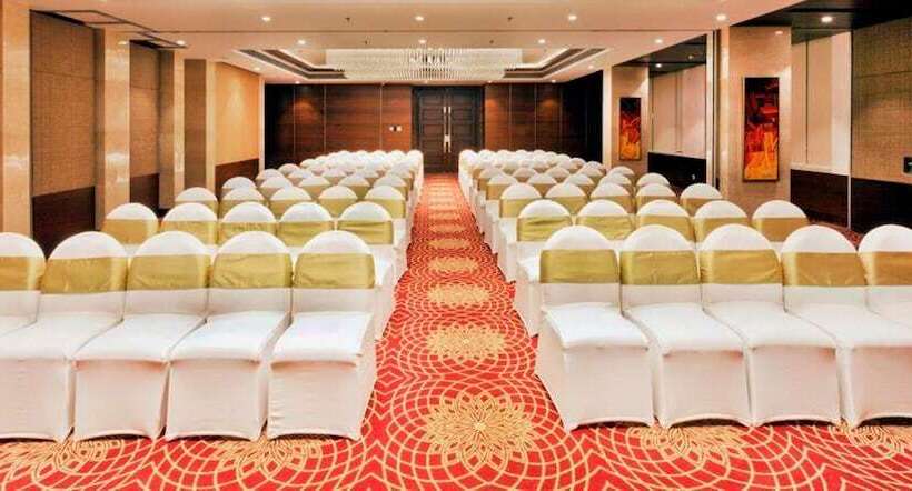 Lemon Tree Hotel Lucknow