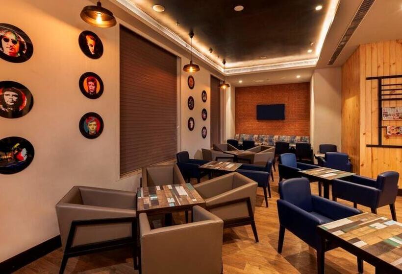 Lemon Tree Hotel Lucknow