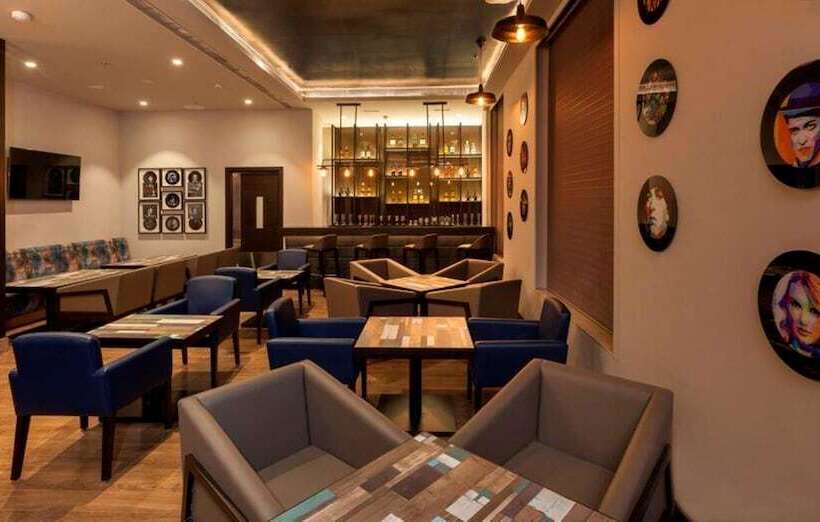 Lemon Tree Hotel Lucknow