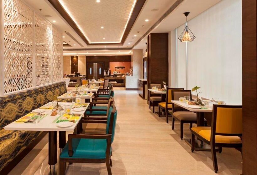 Lemon Tree Hotel Lucknow