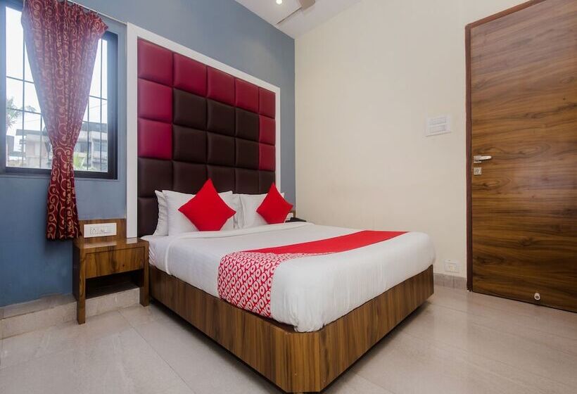 酒店 Oyo 17338 Shree Krishna Paradise