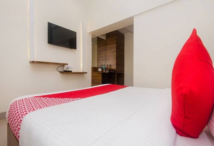 酒店 Oyo 17338 Shree Krishna Paradise