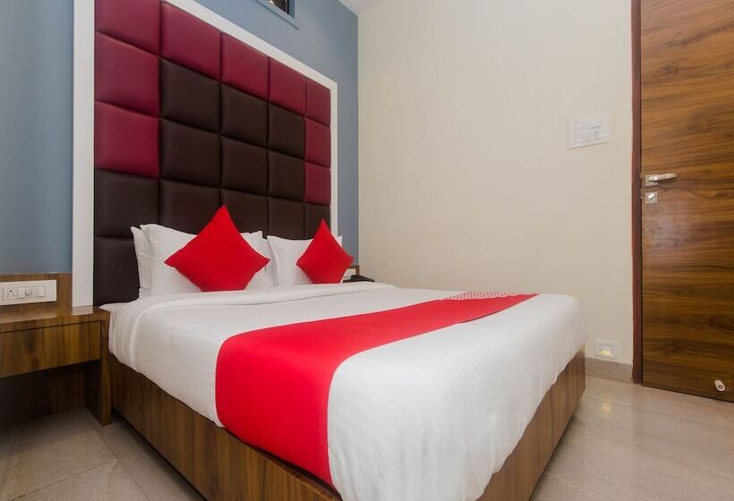 酒店 Oyo 17338 Shree Krishna Paradise