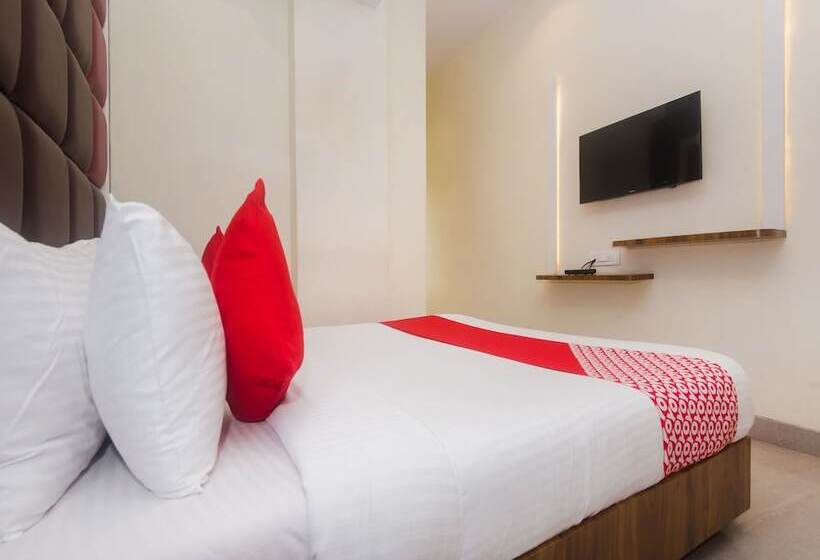 酒店 Oyo 17338 Shree Krishna Paradise