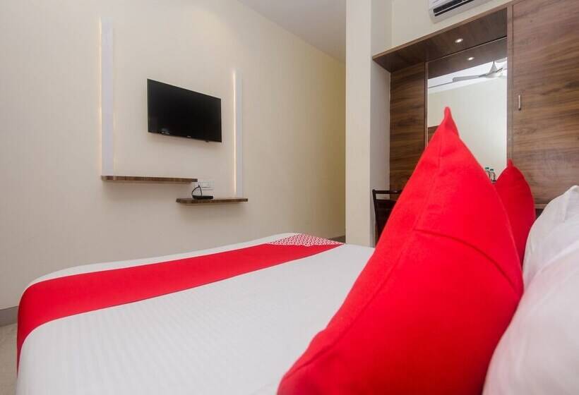 酒店 Oyo 17338 Shree Krishna Paradise