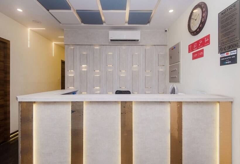 酒店 Oyo 17338 Shree Krishna Paradise