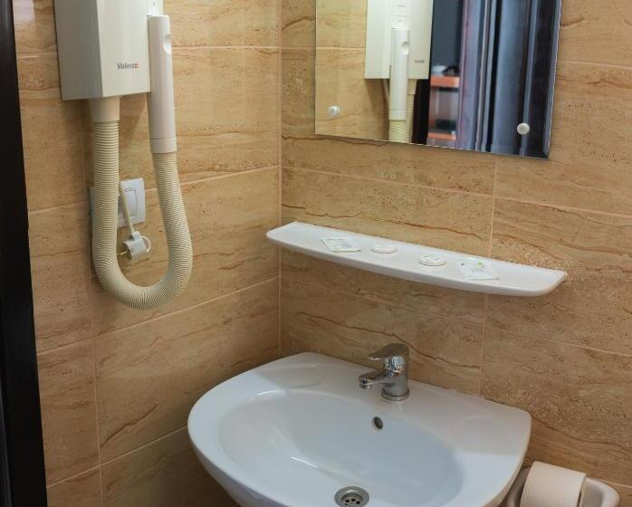 هتل Pastravaria Ursu