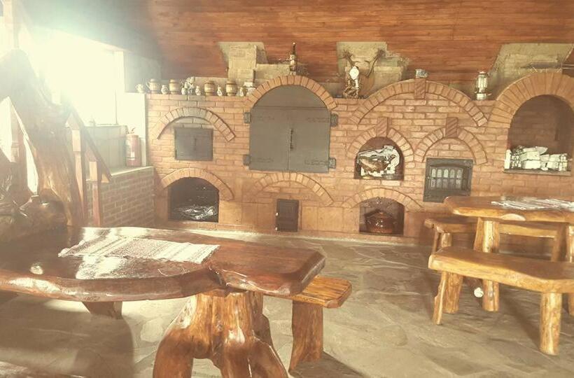 هتل Pastravaria Ursu